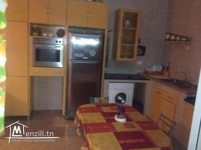 R+2 à vendre à Gammarth