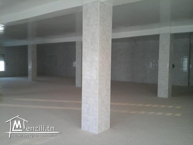 A Vendre Grande Usine pour : Dépot, école, collège, Salle de Sport