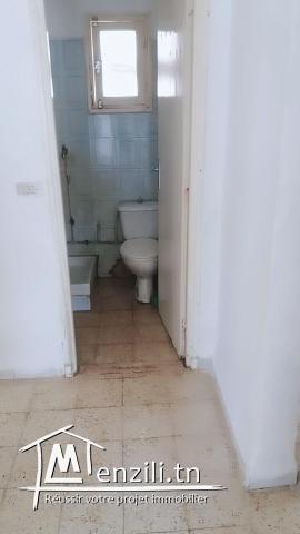 Maison à vendre à Kairouan (منزل للبيع قرب المعهد النموذجي )