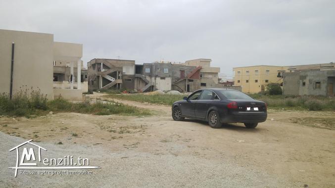 lot de terain 238 m²