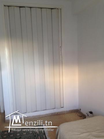 pour femme a louer, une chambre meublée