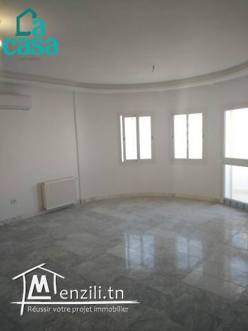 S 2 de 123 m² à Cité Wafa