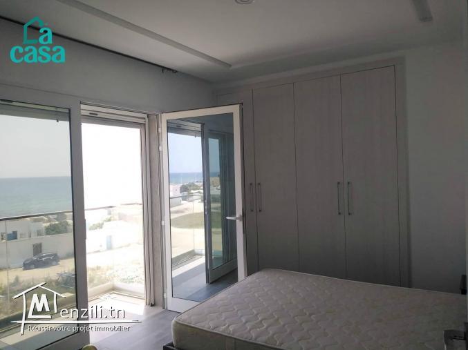 S 1 de 67 m² pied dans l’eau à Nabeul