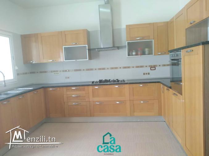 Villa en s 4 de 150 m² sur un terrain de 320 m² à Lido