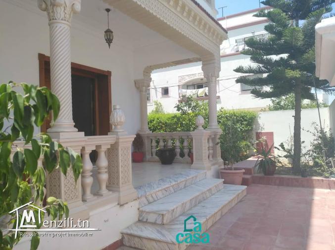 Villa en s 4 de 150 m² sur un terrain de 320 m² à Lido