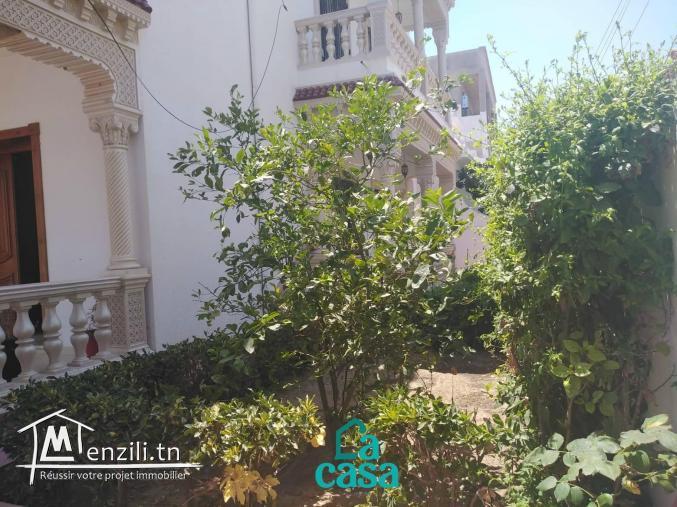 Villa en s 4 de 150 m² sur un terrain de 320 m² à Lido