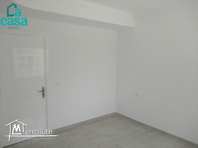 étage de villa en s 2 de 100 m² à Sidi Mahrsi