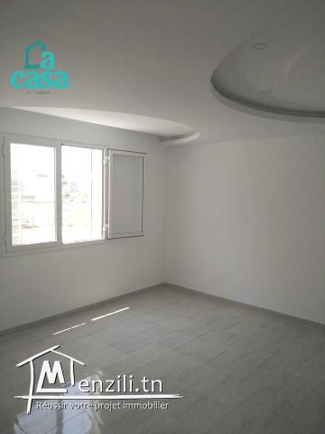 étage de villa en s 2 de 120 m² à Sidi Mahrsi