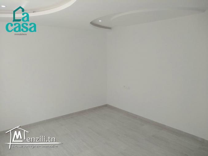 étage de villa en s 2 de 120 m² à Sidi Mahrsi