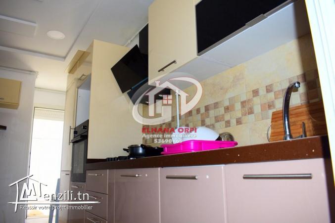 Appartement rejich pied dans l'eau avec vue sur mer