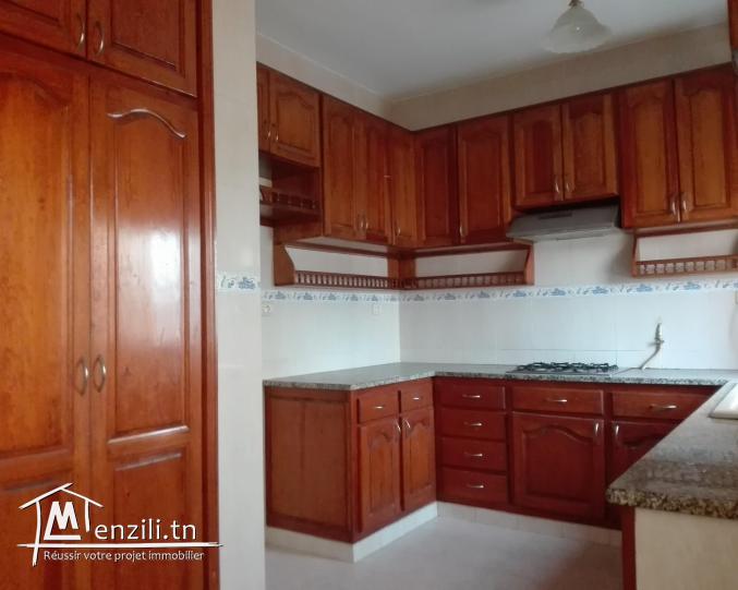 Un joli étage de villa haut standing à louer au Kram