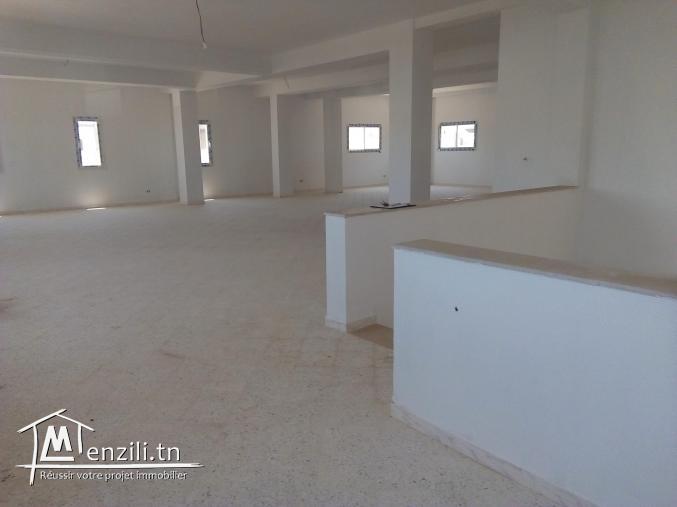 Local a louer de 500 m2