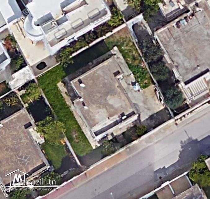 bel appartement S+2 de  67 m²