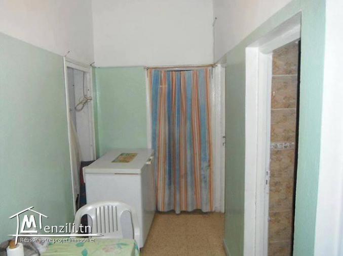 دار للبيع بحي المهرجان عدد 82 تطاوين تونس