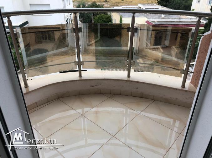 Un étage de villa tout neuf haut standing