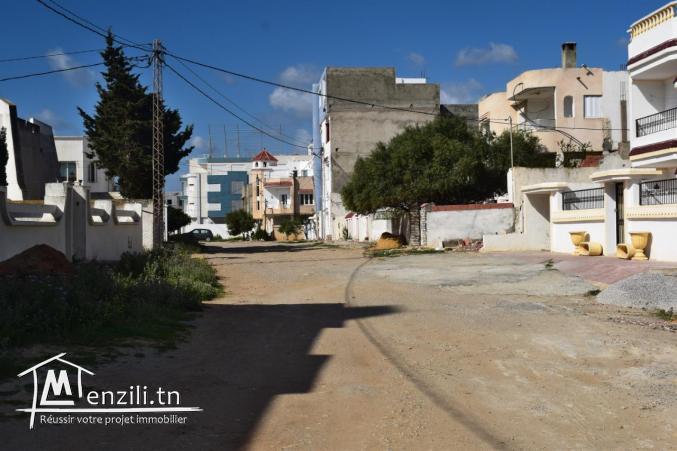 tél 26122779 أرض للبيع في المنصورة قليبية 336 م²