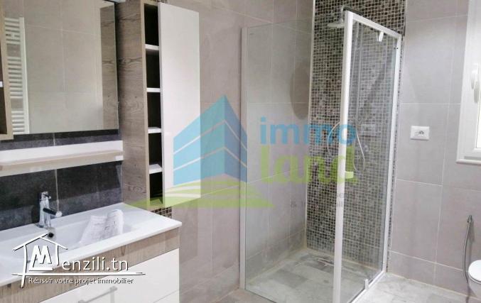 Appartement S+3 à La Marsa