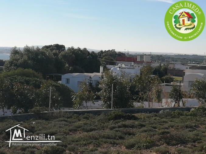 تخفيض في أراضي في الهوارية يبعد 800 م على البحر