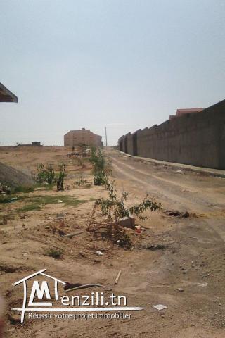 terrain 400m en zone d'avenir en plein essor