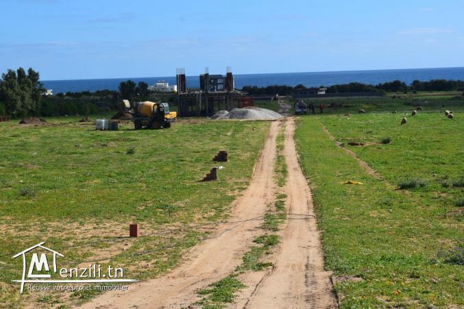 terrain à vendre vue sur mer tél 26122779