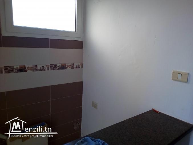 Appartement S+2 à Sprols devant Carrefour