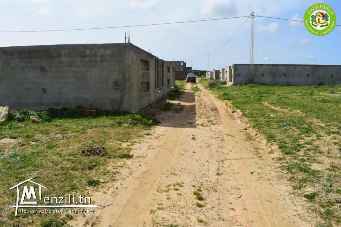 اراضي في دار علوش قليبية عالبحر tél 26122779