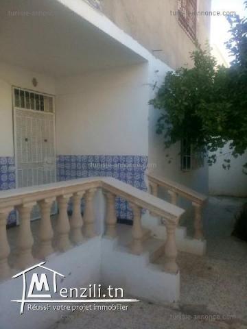 a vandre une belle villa