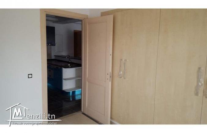 A vendre un très beau s+1 de très haut standing