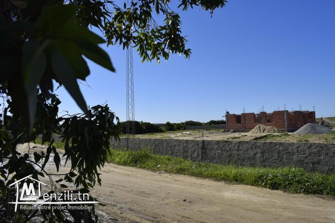 terrain à vendre avec un priiiix choc prés du mer