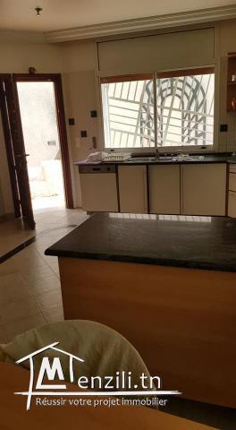 Maison de haut standing à ennasr 2 à louer