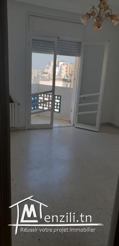 A vendre  Appartement - Ennasr 2