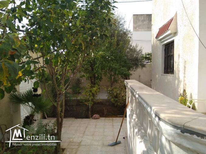 Villa à vendre Route de Raoued Jaafar 1