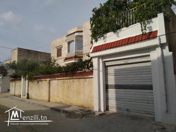 Villa à vendre Route de Raoued Jaafar 1