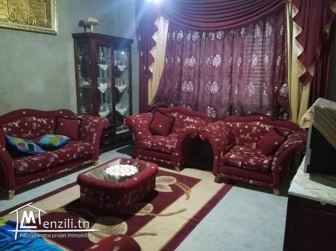 Villa 206m inachevée clôturée