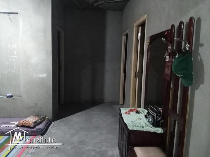 Villa 206m inachevée clôturée