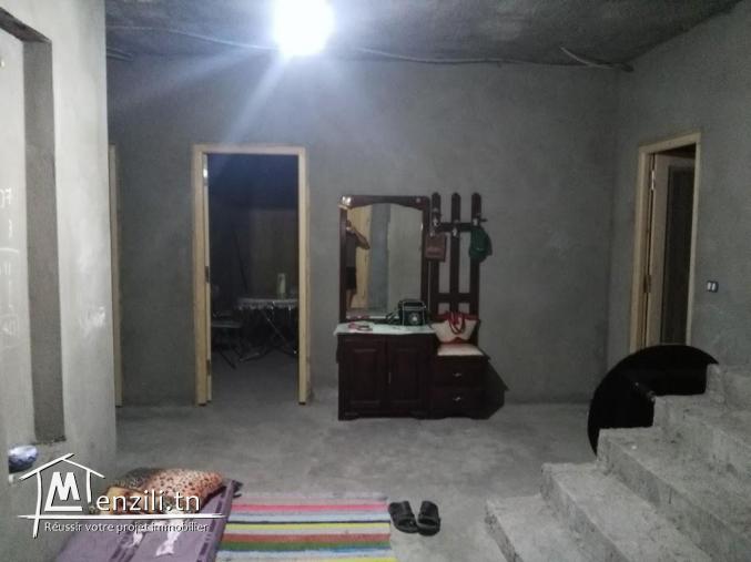 Villa 206m inachevée clôturée