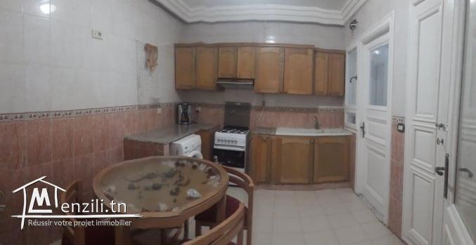 S+2 meublé avec jardin à Ennasr