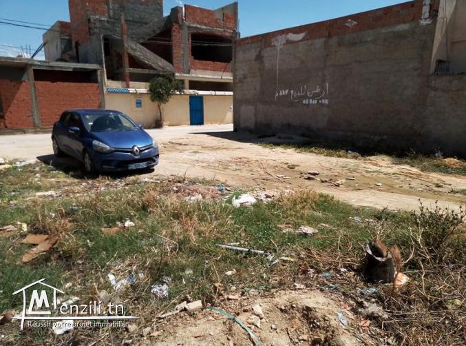 Terrain à ezzahra de 225 m2