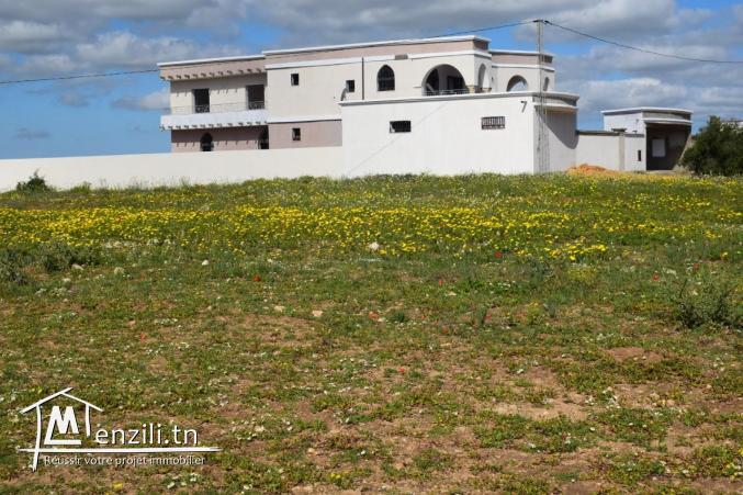 Terrain a vendre a kerkwen PIED DANS L'EAU