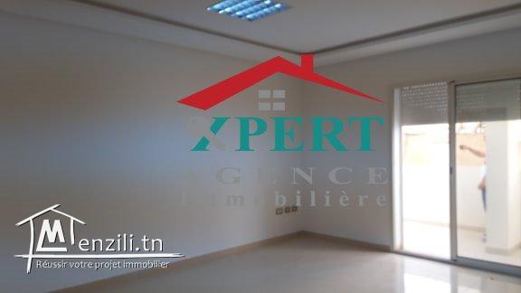un spacieux bureau à sahloul