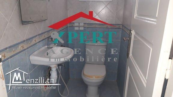 un rez de chaussée de haute standing à louer à khzema