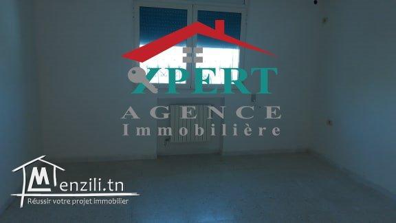 un rez de chaussée de haute standing à louer à khzema