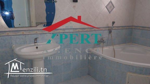 un rez de chaussée de haute standing à louer à khzema