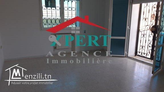 un rez de chaussée de haute standing à louer à khzema