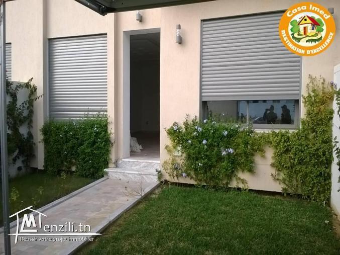 Villa très Haut standing neuf à vendre à la marsa