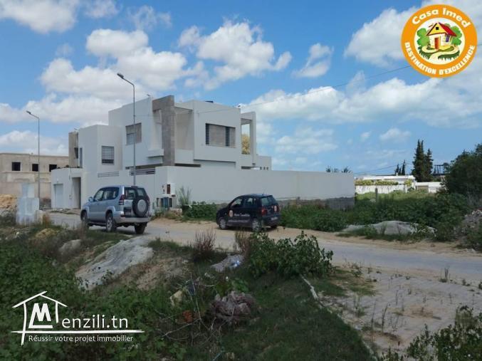 terrain à vendre à la soukra tél 26122779