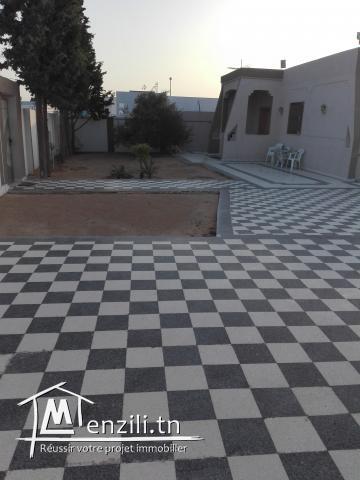 Villa à vendre à route menzel cheker km6