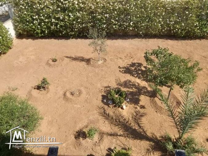 Villa sur un terrain de 986 m2