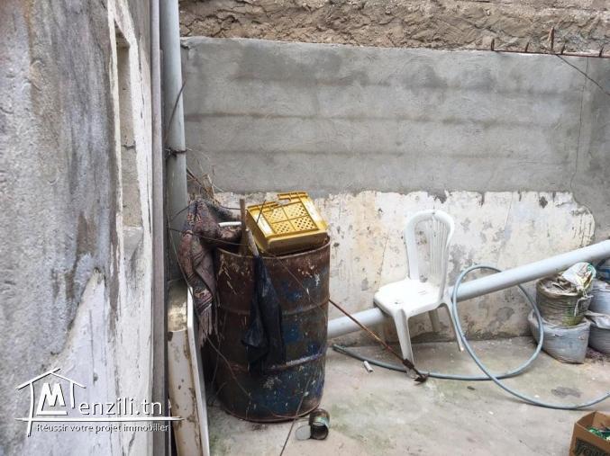 une maison à vendre au manouba