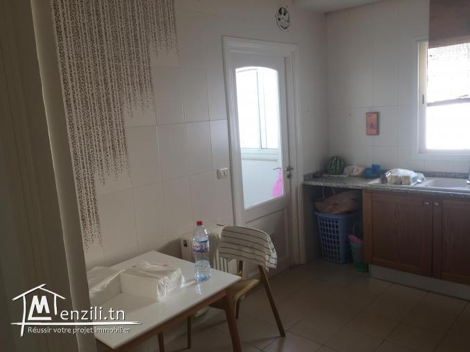 Appartement s2 résidence elbousten la soukra